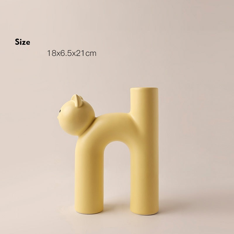 Keramisk rørvase med kat