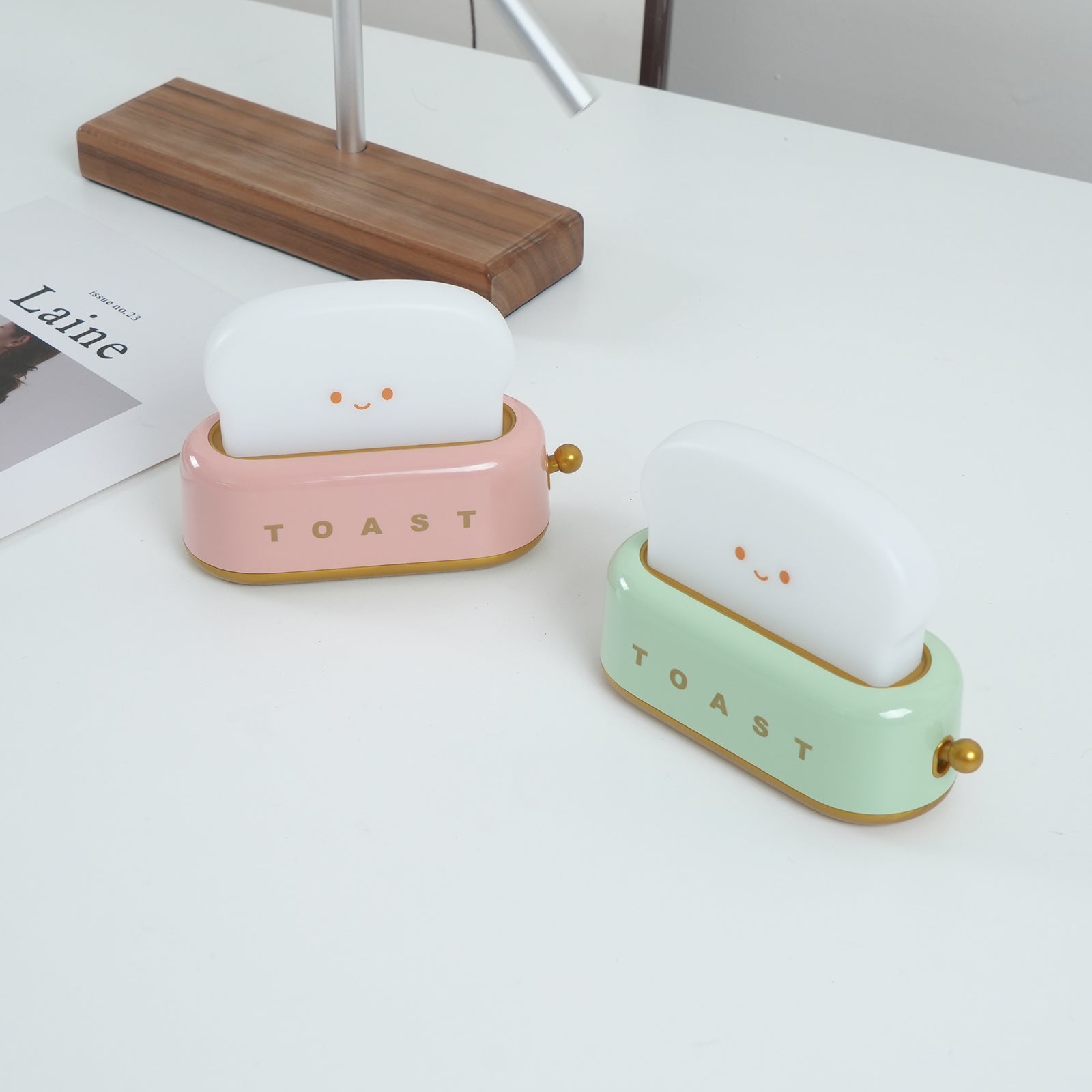 Stylish Bordlampe med Indbygget Batteri og Brødrister Design