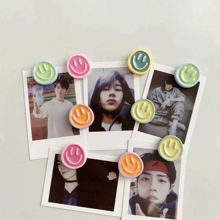 Smiling Glow Magneter – Sjove og farverige køleskabsmagneter